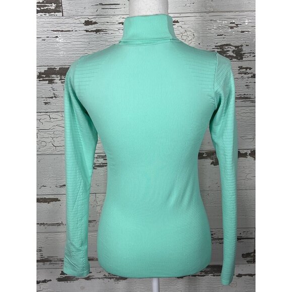 ATHLETA Flurry Blizzard Rib Turtleneck Top Mint Green Sz XXS #631818 NWOT - Picture 3 of 6